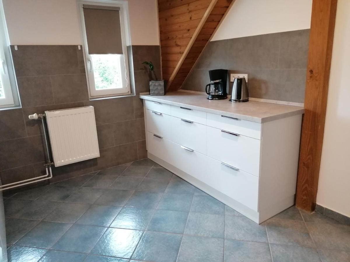 Villa Lili Apartments Balatonkeresztúr Eksteriør bilde