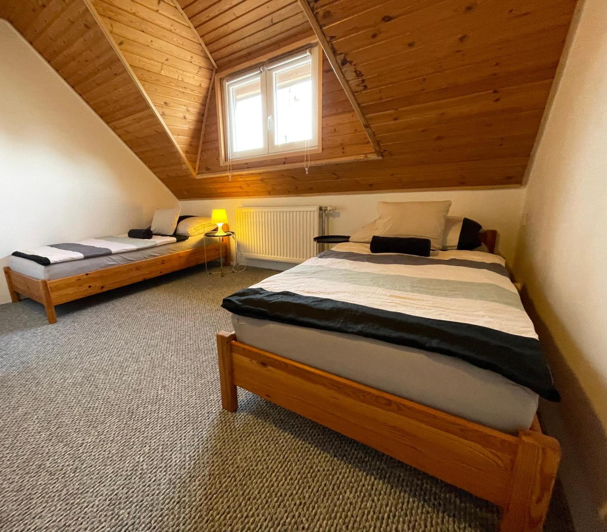 Villa Lili Apartments Balatonkeresztúr Eksteriør bilde